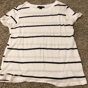Forever 21 t-shirt